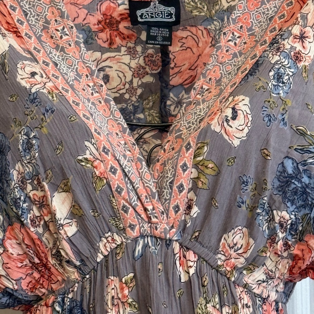 Angie Floral Mini Dress in Gray with Coral and Navy elastic high waist. S - Picture 2 of 7